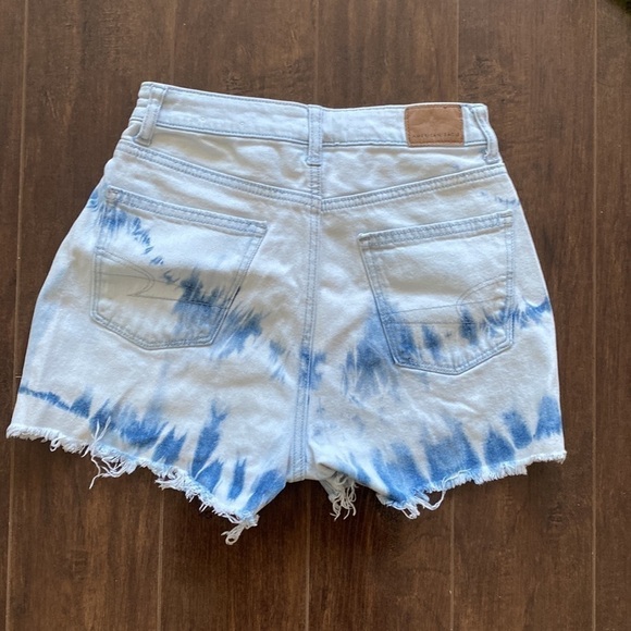 American Eagle Outfitters Blue Tie-Dye Denim Shorts size 00 - Picture 5 of 8